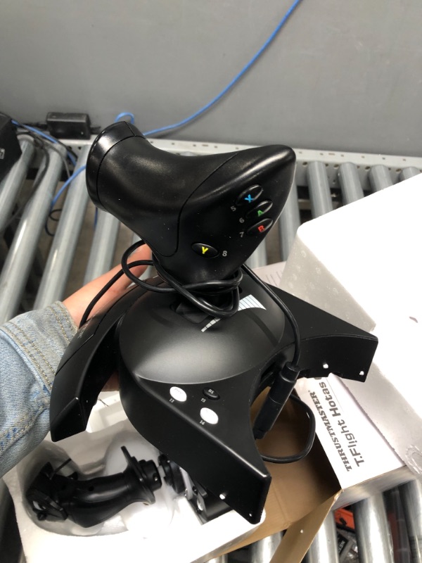 Photo 1 of Thrustmaster T-Flight Hotas One (XBOX Series X/S & XOne and Windows)