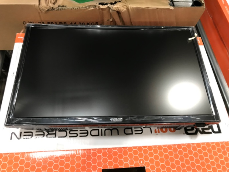 Photo 4 of Naxa NTD2256 - 22" LED TV - 1080p