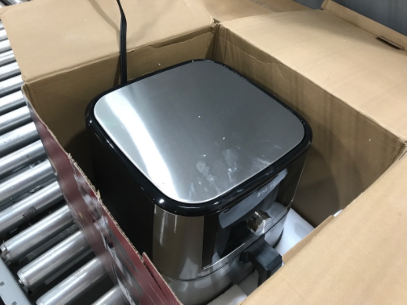 Photo 2 of Nonfunctional-Instant Vortex Plus Air Fryer Oven, 6 Quart, From the Makers of Instant Pot, 6-in-1, Broil, Roast, Dehydrate, Bake, Non-stick and Dishwasher-Safe Basket, App With Over 100 Recipes, Stainless Steel 6QT Vortex Plus