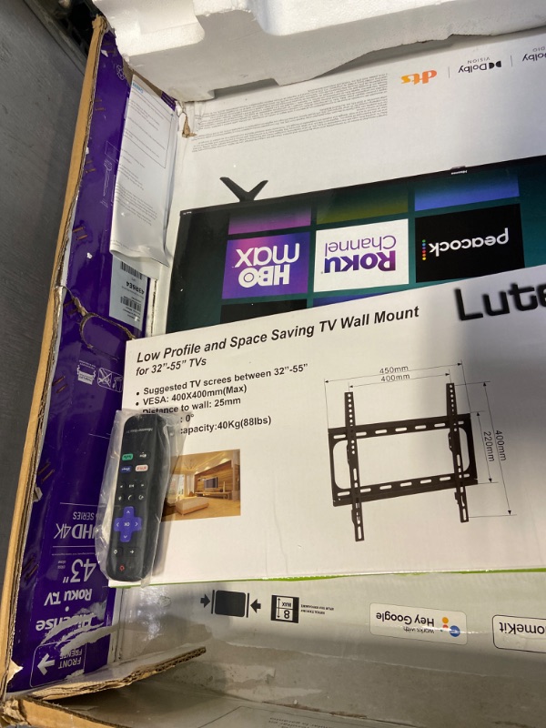 Photo 1 of Hisense 43 Class 4K UHD LCD Roku Smart TV HDR R6 Series 43R6E3

