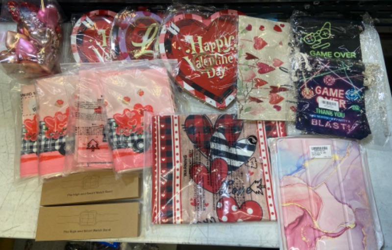 Photo 1 of 15 MISC. ASSORTED ITEMS IN BAG LOT / VALENTINE'S DAY BAG LOT / SOLD AS IS 