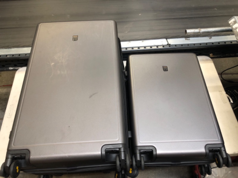 Photo 1 of 2PCS LEVEL8 Luggage Set 20"/26" Grey