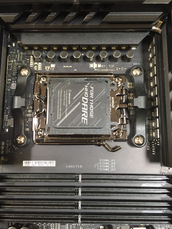 Photo 3 of ASUS ROG Crosshair X670E Extreme(WiFi 6E) Socket AM5(LGA 1718) Ryzen 7000 EATX Gaming Motherboard(20+2 Power Stages, PCIe® 5.0, DDR5, 5xM.2 Slots,USB 3.2 Gen 2x2 Front-Panel,USB4™ Ports,Anime Matrix)