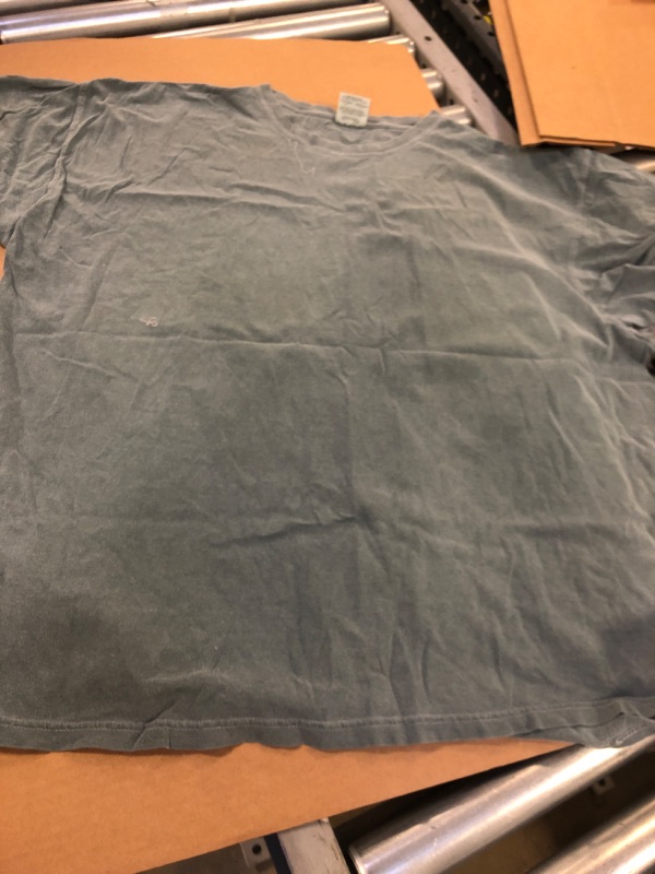Photo 1 of 3XL - mens T shirt 