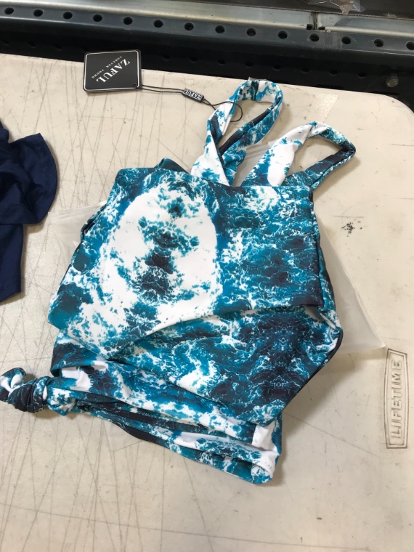 Photo 1 of ZAFUL Women's Knotted Tankini Set OCEAN COLORS SECOND PHOTO IS HOW IT LOOKS SIZE 8