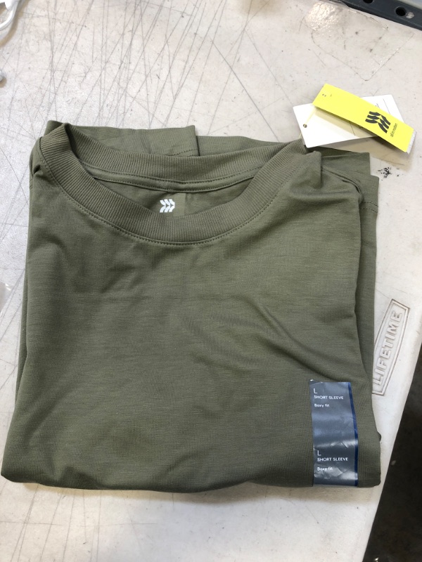 Photo 2 of All In Motion Women's Size Large Olive Green Supima Cropped Short Sleeve Top LARGE 
