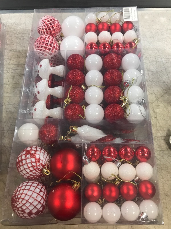 Photo 2 of 124 Pcs Christmas Ball Ornaments Set, Shatterproof Christmas Balls Decorations, Assorted Decorative Hanging Christmas Tree Ornaments Baubles for Party Holiday Decor? Red White