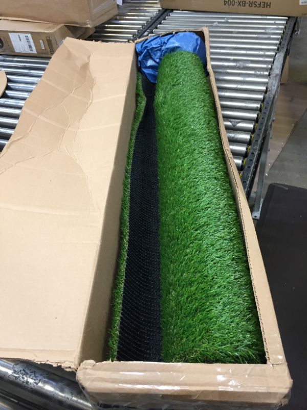 Photo 1 of 4ft wide roll of astroturf 