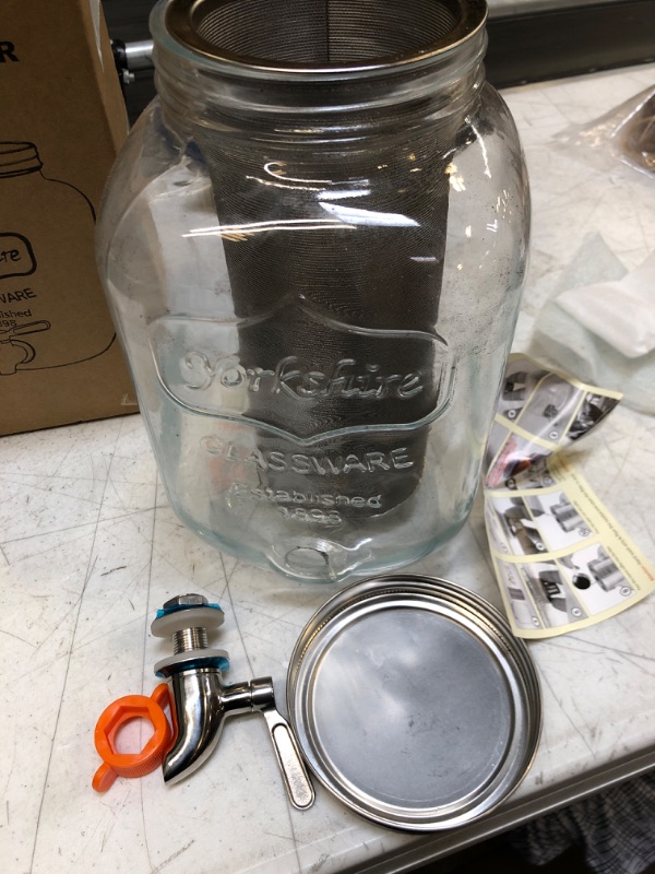 Photo 1 of 1 GALLON GLASS COLD BREW COFFEE DISPENSER 