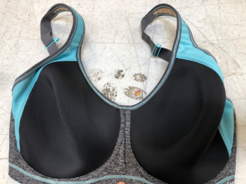 Photo 1 of 32 G ---- Sport bra 