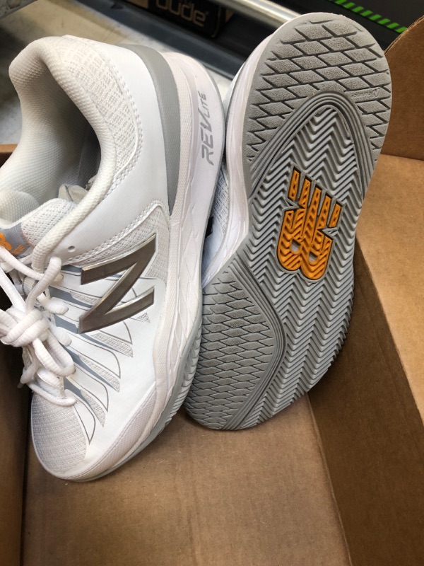 Photo 1 of 7.5 Womens NB shoes 