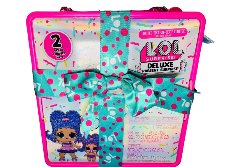 Photo 1 of 222521… LOL Surprise deluxe 2 dolls in case