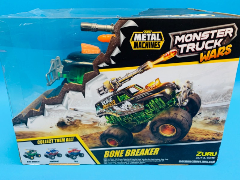 Photo 2 of 222574…Zuru metal machines monster truck bone breaker toy