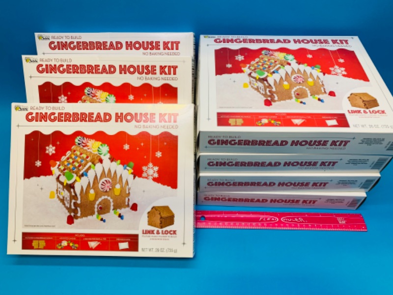 Photo 1 of 222575…7 large Gingerbread house kits