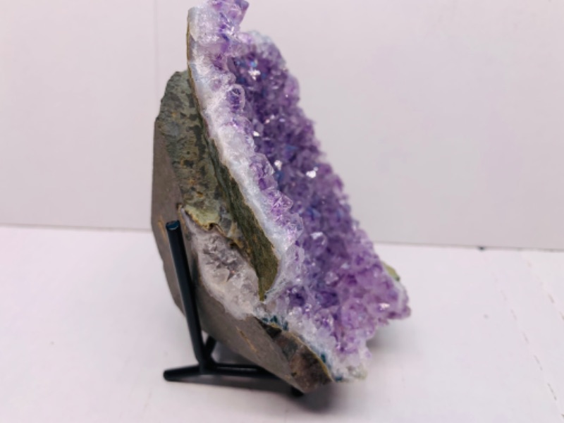 Photo 3 of 222662…5 x 4” amethyst rock on stand 