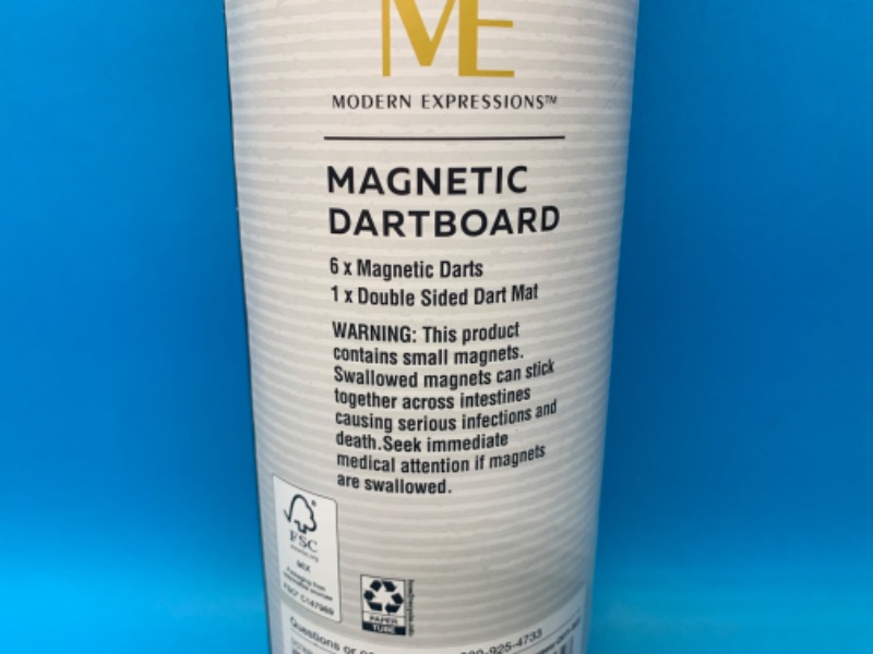 Photo 3 of 222870…magnetic dartboard 
