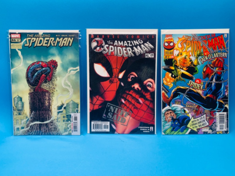 Photo 1 of 223023… 3 Spider-Man comics in plastic sleeves 