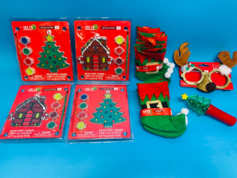 Photo 1 of 223158…kids Christmas items 