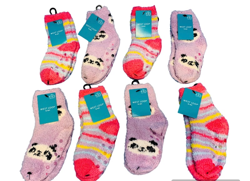 Photo 1 of 223219… 8 pairs of kids fluffy socks 