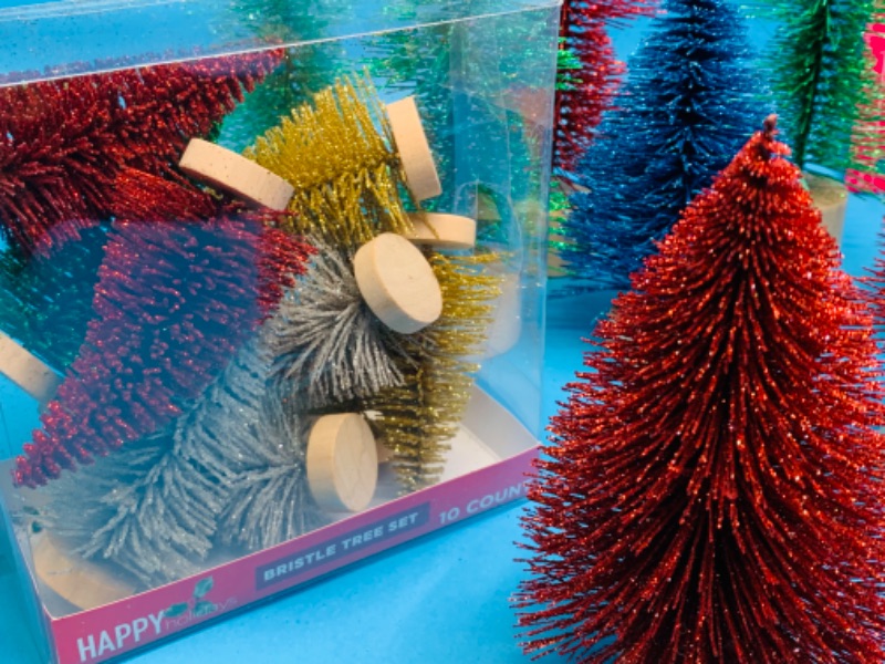 Photo 1 of 223481…28 sparkling glitter trees
