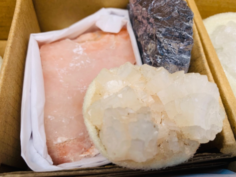 Photo 2 of 223592…box of collectible geodes, galinas, stilbite, apophyllite, and more