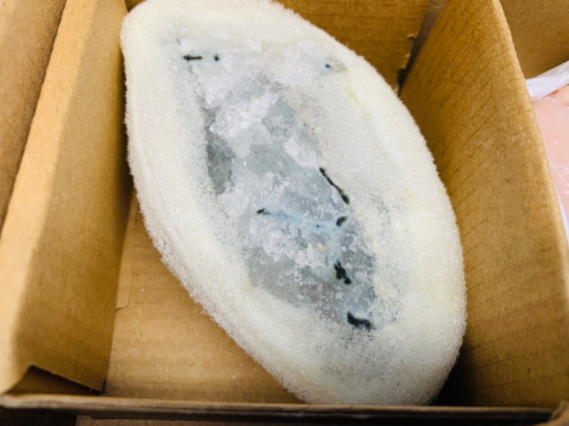 Photo 5 of 223592…box of collectible geodes, galinas, stilbite, apophyllite, and more