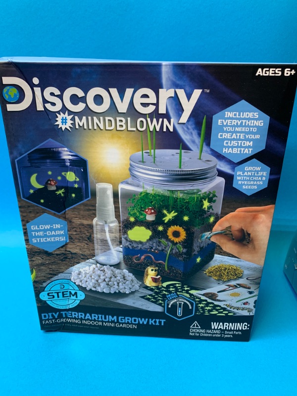 Photo 1 of 223645…Discovery mindblown DIY Terrarium grow kit