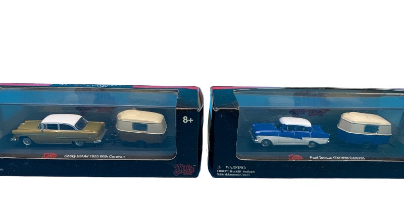 Photo 1 of 223937…2 small die cast old timers with trailers 1:87 scale in display cases 