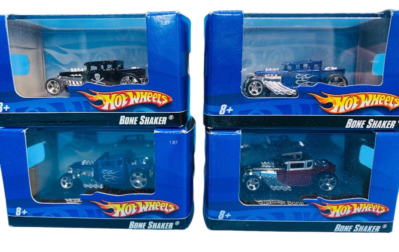 Photo 1 of 223952… 4 small die cast bone shaker cars in display cases 