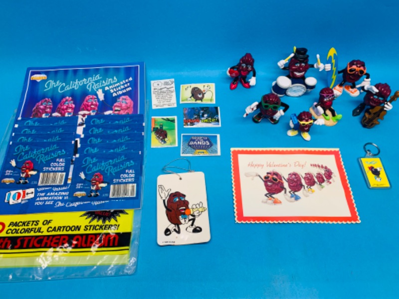 Photo 1 of 224041…vintage California Raisins figures and memorabilia 