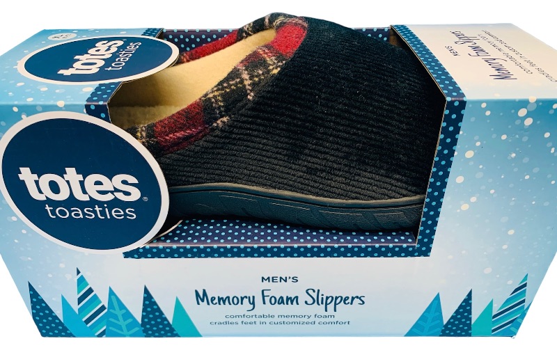 Photo 1 of 224047…men’s size XL 11-12 memory foam slippers 