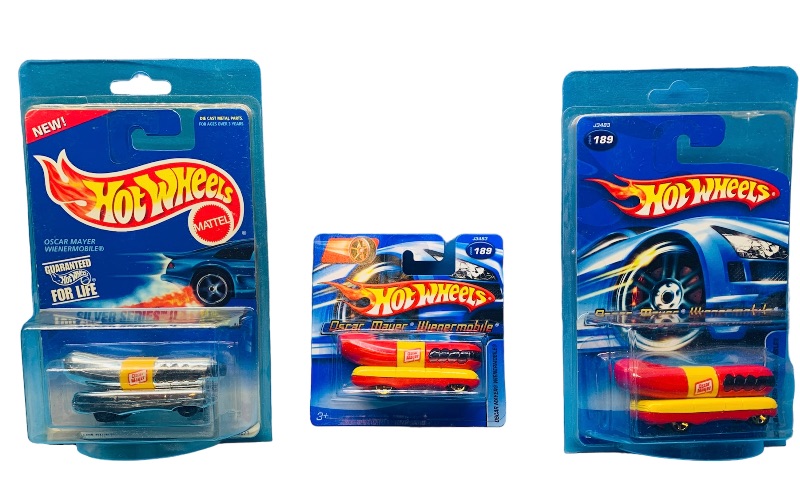 Photo 1 of 224091…3 Hot Wheels die cast Oscar Meyer, wiener mobiles