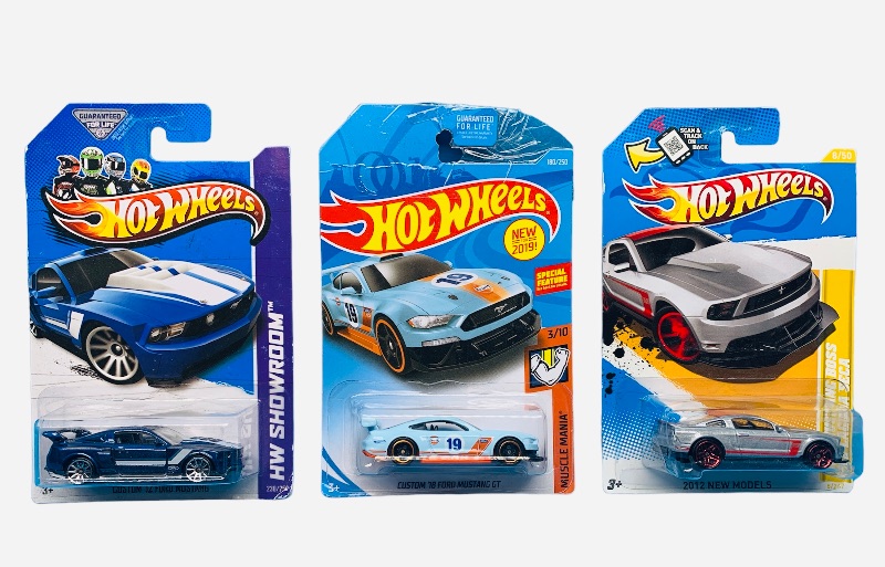 Photo 1 of 224094…3 Hot Wheels die cast Ford Mustang cars 