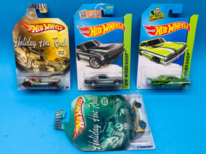 Photo 1 of 224132…4 hot wheels die cast cars