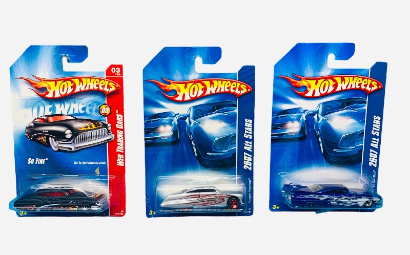 Photo 1 of 224165…3 hot wheels die cast old time  cars