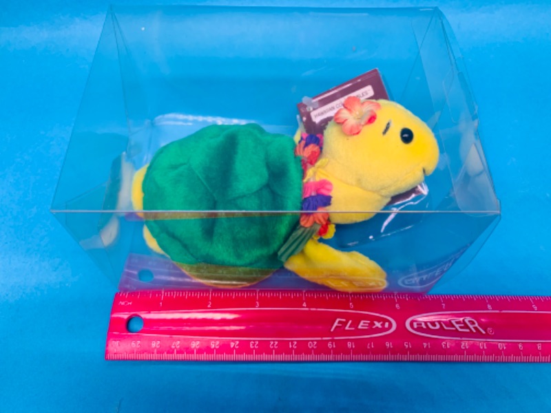 Photo 1 of 224197…Hawaiian Collectible sea turtle bean bag plush with mini passport in plastic case 