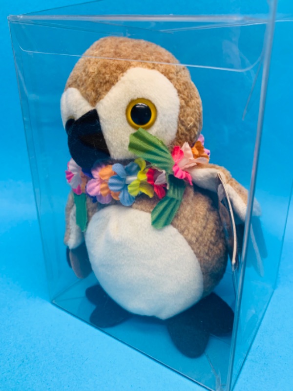 Photo 1 of 224198…Hawaiian collectible owl bean bag plush with mini passport in plastic case 