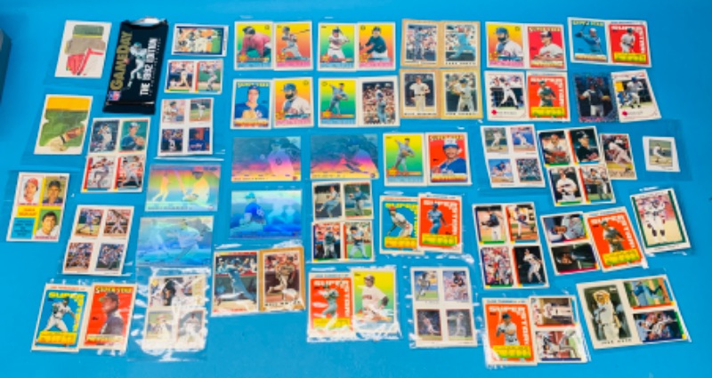 Photo 1 of 224636…specialty sports trading cards in plastic sleeves 