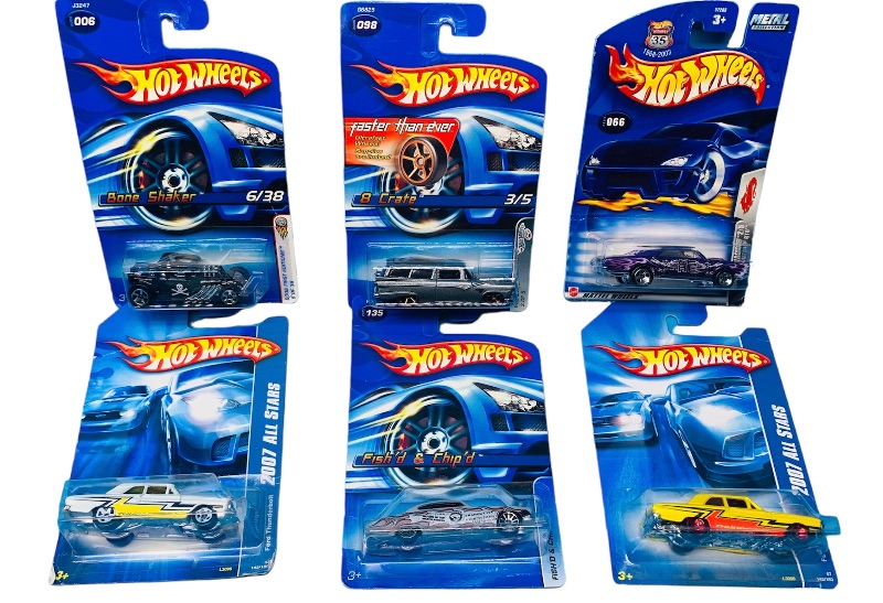 Photo 1 of 224796…6  hot wheels die cast cars 