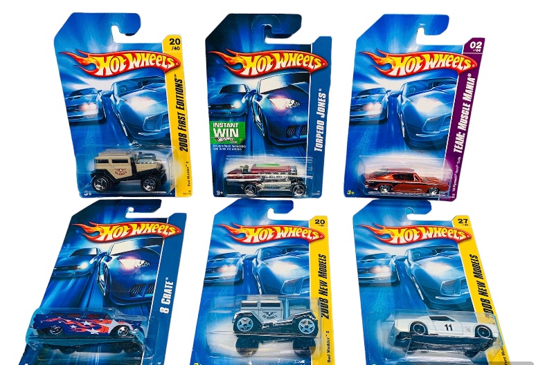 Photo 1 of 224800…6 hot wheels die cast cars 