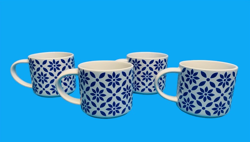 Photo 1 of 224812…4 large mugs