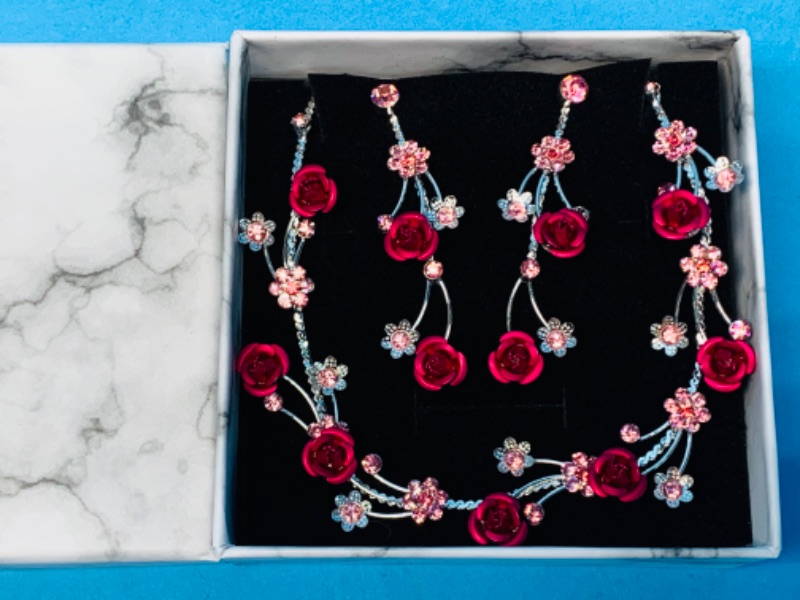 Photo 2 of 224862…fashion necklace and pierced earrings set in gift box- Christina collection 