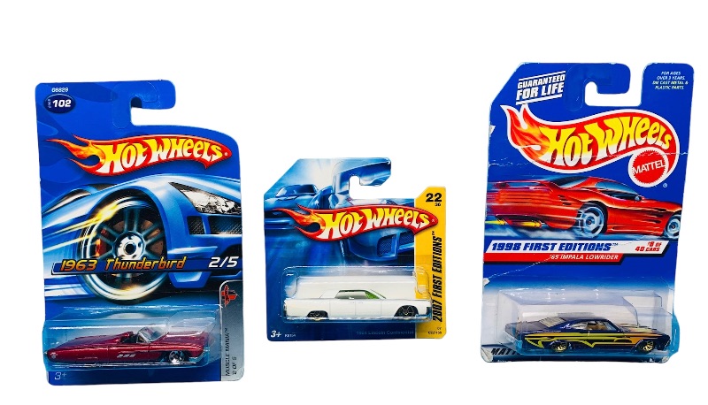 Photo 1 of 224997…3  hot wheels die cast cars