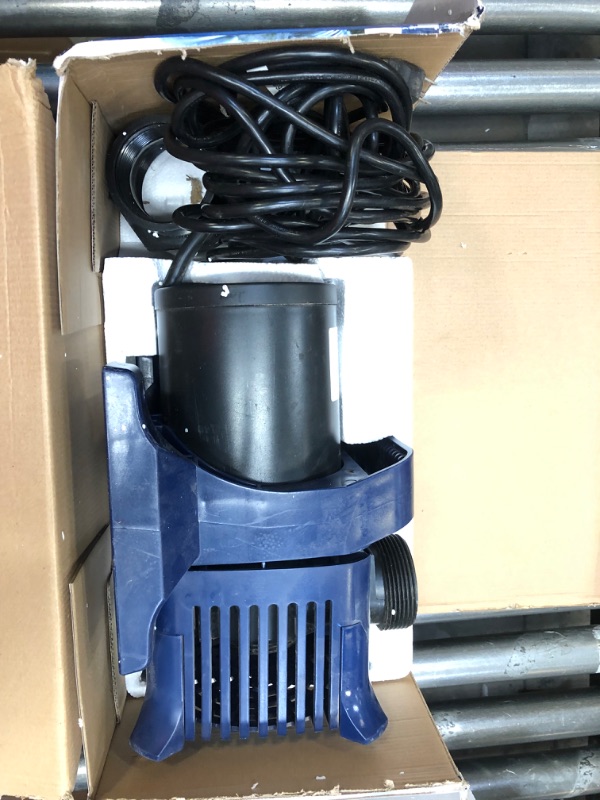 Photo 2 of Alpine Cyclone Pump 10300 GPH / 33ft Cord