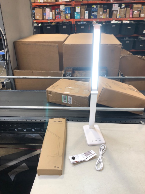 Photo 1 of LED LAMP 