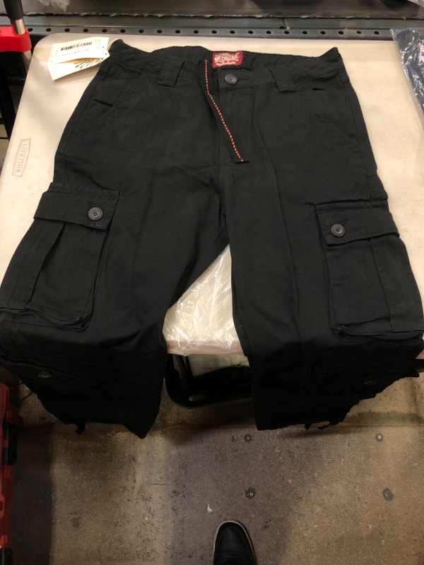 Photo 1 of BLACK CARGO PANTS
SIZE (L/32)