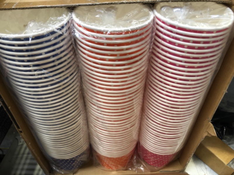 Photo 1 of  Paper Cups 4 oz Frozen Yogurt Cup White Dessert Bowls Frozen Dessert Supplies Pack  
