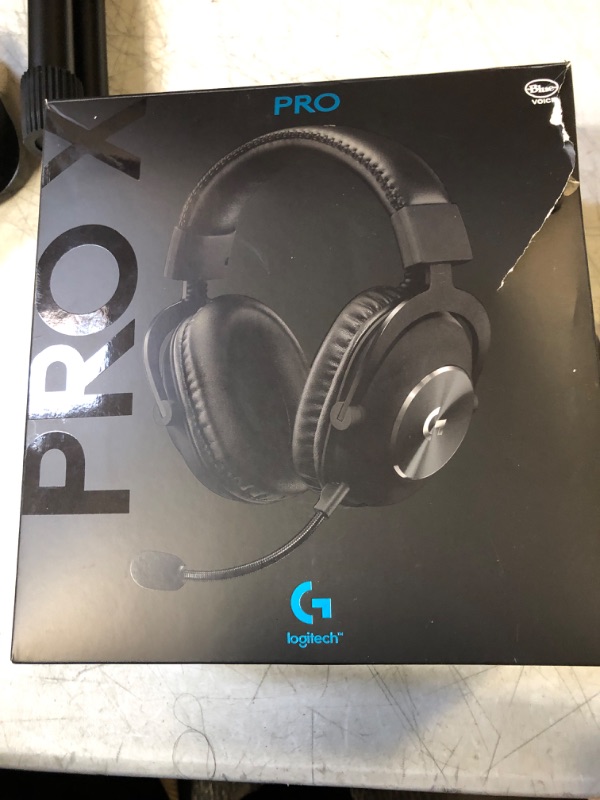 Photo 6 of G PRO X Wired 7.1 Surround Sound Over-the-Ear Gaming Headset for Windows
MINOR DAMAGE TO BOX