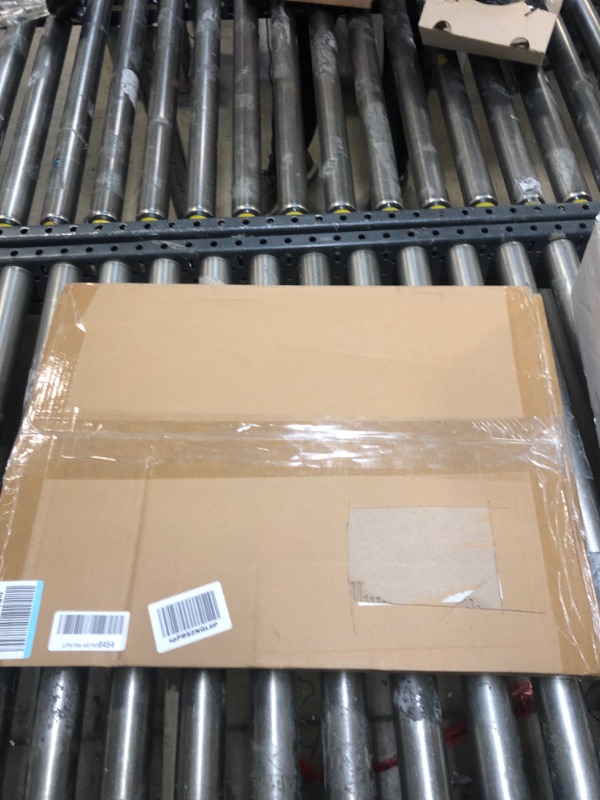 Photo 3 of U Brands Dry Erase Board, 17 x 23 Inches, Melamine Surface, Silver Aluminum Frame (030U00-01) 17'' x 23''