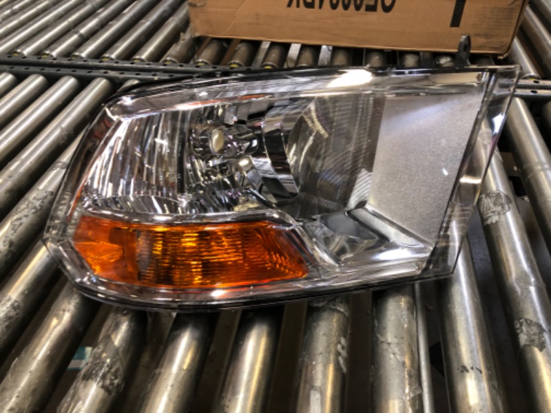 Photo 2 of 2009-2012 RAM PICK UP 1500 RIGHT PASSENGER HEADLAMP